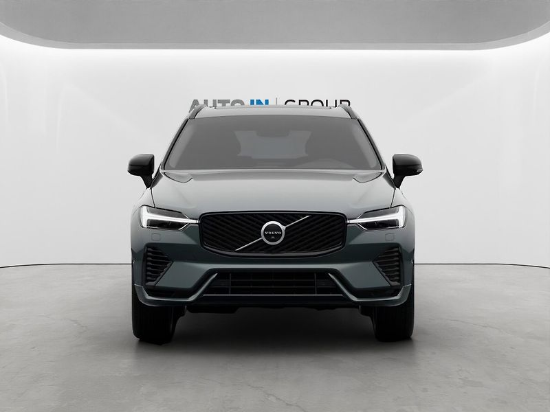 Volvo XC60 (2026) DARK T6 ULTRA,4X4 - fotka 2 z 10