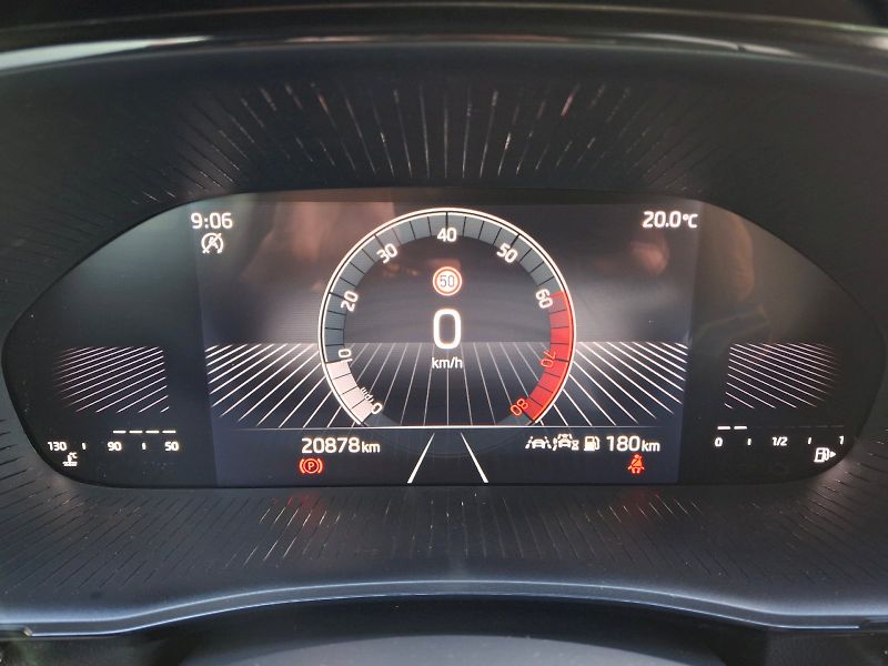 Škoda Fabia (2025) Selection 1,0TSi 70kW - fotka 16 z 32