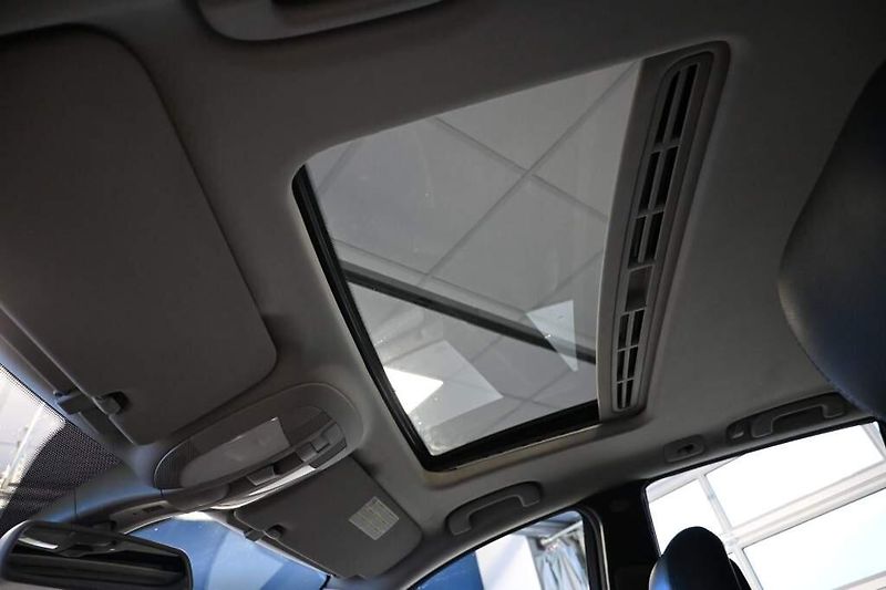 Mercedes-Benz Třídy M (2008) 3.0 4MATIC 7G-TRONIC XENON Vzd - fotka 21 z 33