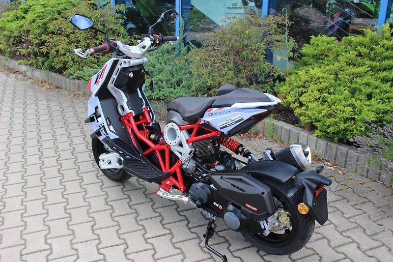 Italjet (2025) Dragster 300 NOVINKA 2025  Gre - fotka 8 z 11