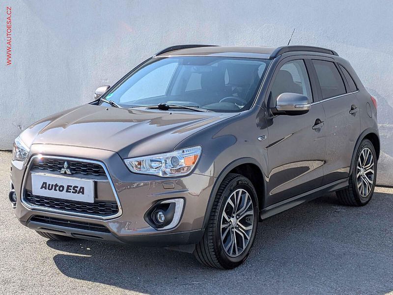 Mitsubishi ASX (2015) 1.6MIVEC, 1.maj, AC, park - fotka 3 z 14