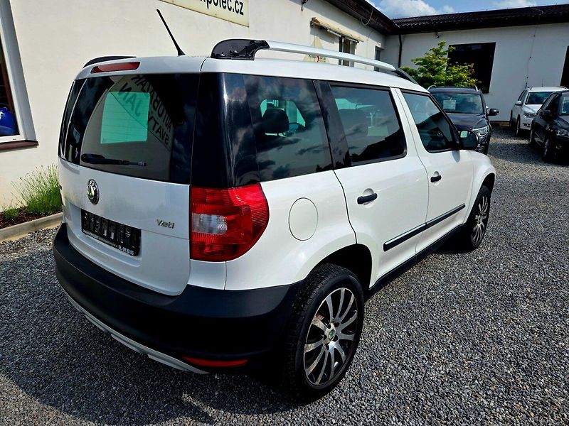 Škoda Yeti (2012) 1.4 TSI Serviska - fotka 4 z 26