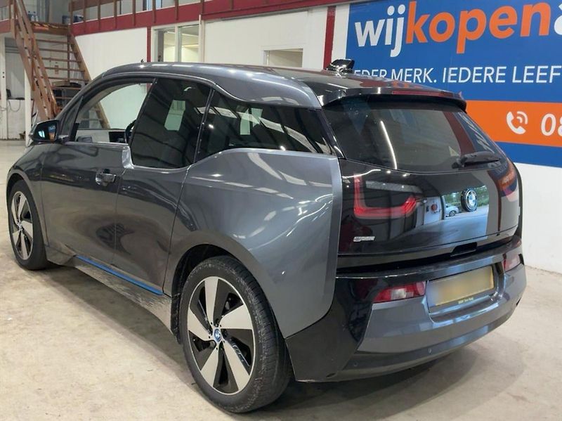 BMW i3 94 Ah (BEV) - fotka 3 z 8