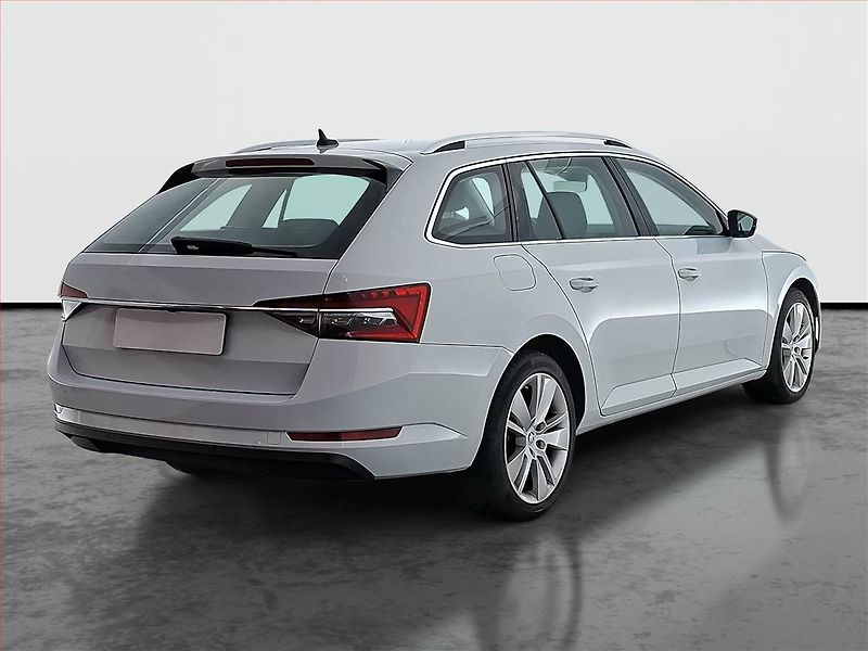 Škoda Superb (2022) Style 2.0 TDI - fotka 5 z 21