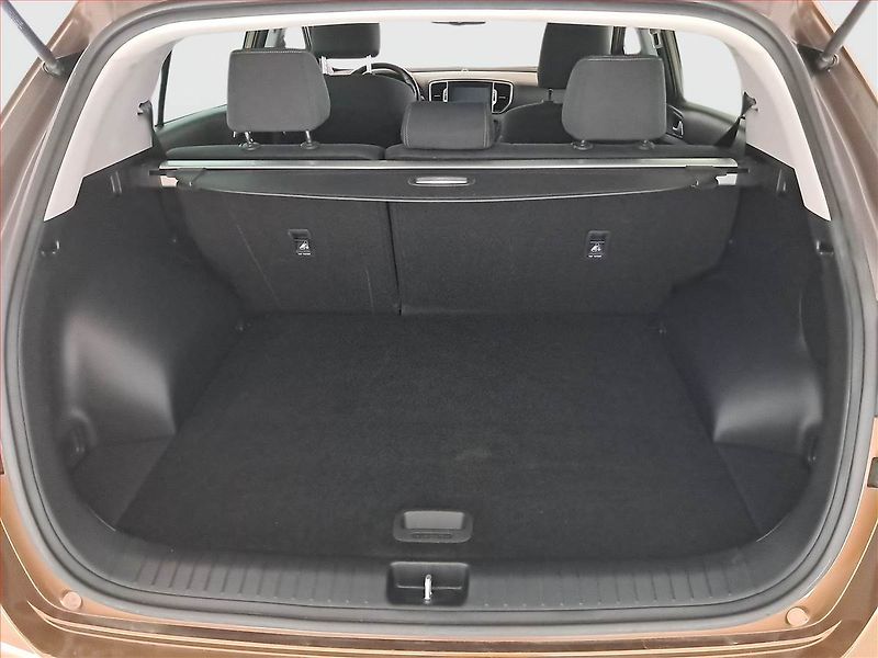 Kia Sportage (2017) 1.7 CRDi, Navi, Tempomat - fotka 14 z 20