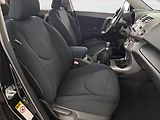Toyota RAV4 (2007) 2.2 D-CAT, 4X4, Tempomat - náhled 9