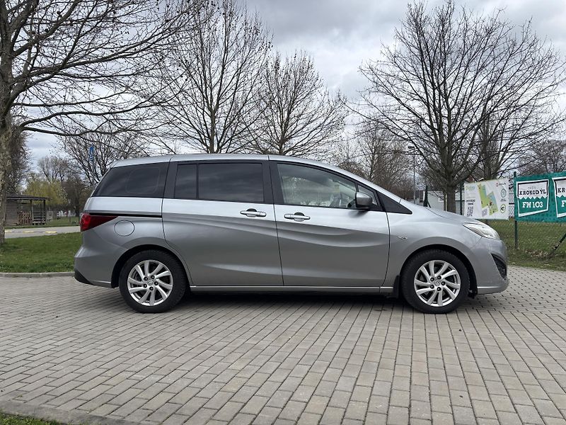 Mazda 5 2.0 Center-Line - fotka 12 z 28