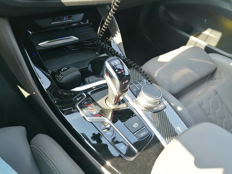 BMW X4 (2019) X4M Competition 510 PS - fotka 11 z 40