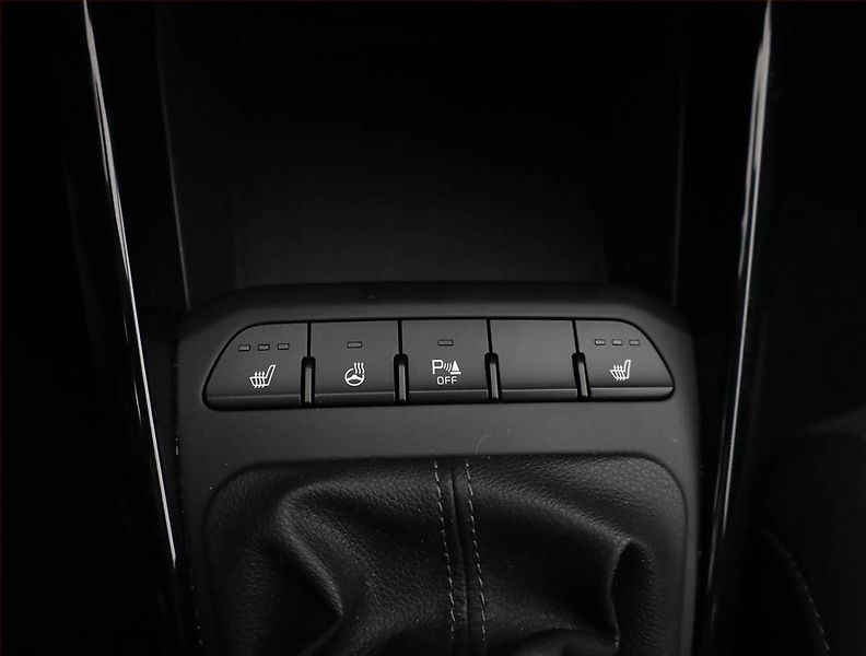 Kia Stonic (2023) Exclusive 1.0 T-GDI, EXCLUSIVE - fotka 12 z 19