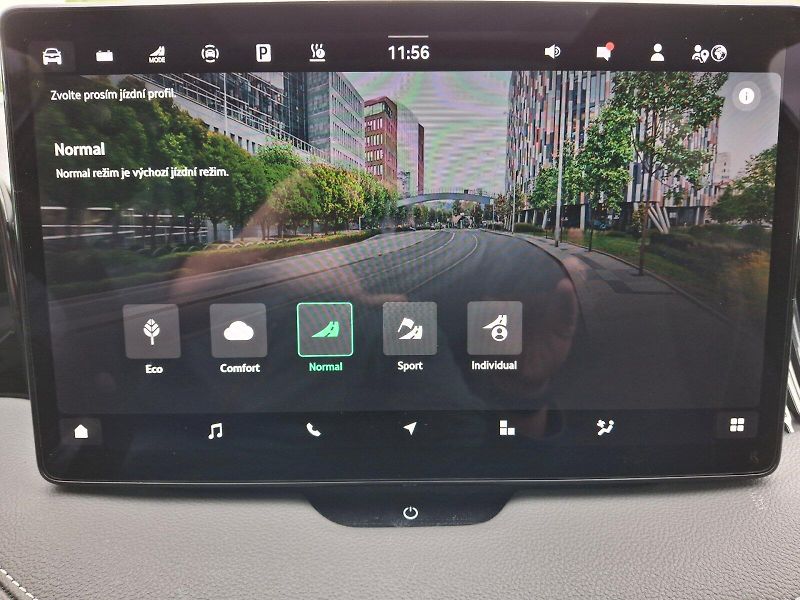 Škoda Superb (2025) Combi iV SportLine DSG 1,5TSi - fotka 28 z 35