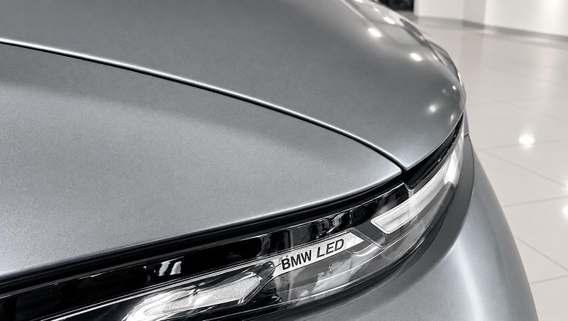 BMW X7 (2024) - fotka 32 z 33