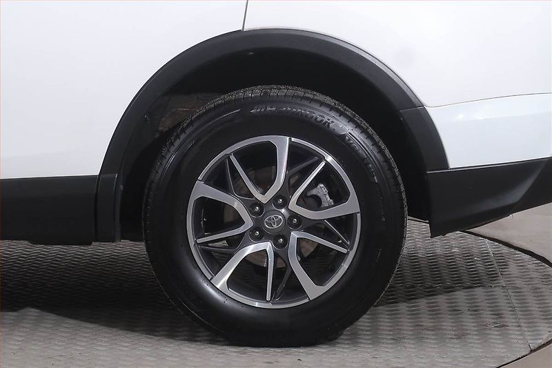 Toyota RAV4 (2016) 2.0 VVT-i, 4X4, Serv.kniha - fotka 15 z 19