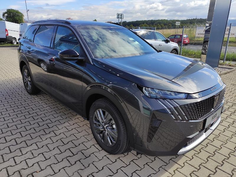 Peugeot 5008 (2026) ALLURE Hybrid 145 AUT6 5 míst - fotka 11 z 31