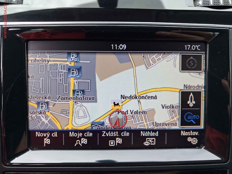 Volkswagen Golf (2014) 2.0TDi, Highline, navi - fotka 18 z 18