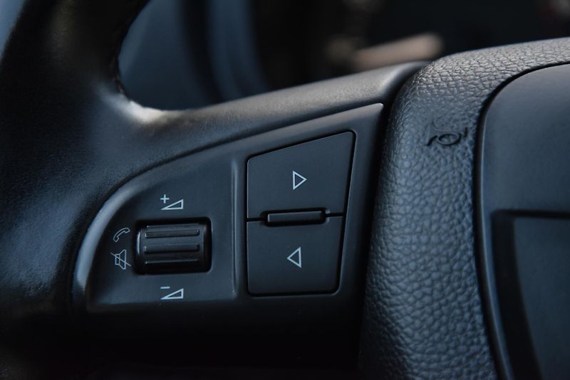 Škoda Fabia 1.2 TSi MONTE CARLO,KLIMA,TEMP - fotka 13 z 43