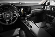 Volvo V60.