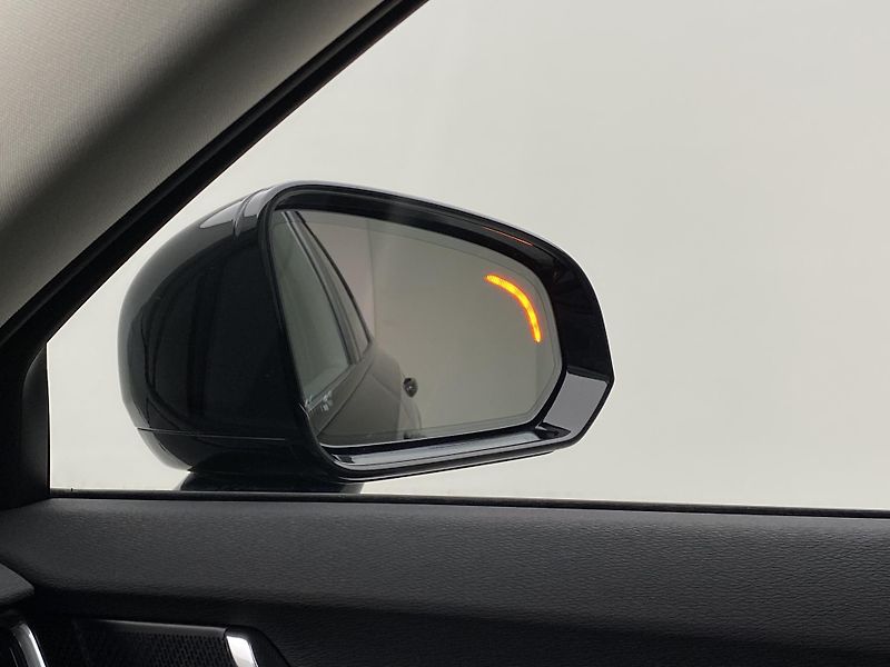 Volvo V90 T6 AWD PLUG-IN DARK PLUS AUT - fotka 36 z 59