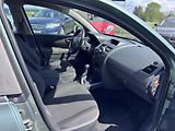 Renault Mégane 1.5 DCi, tažné, stk 3/2027 - náhled 15