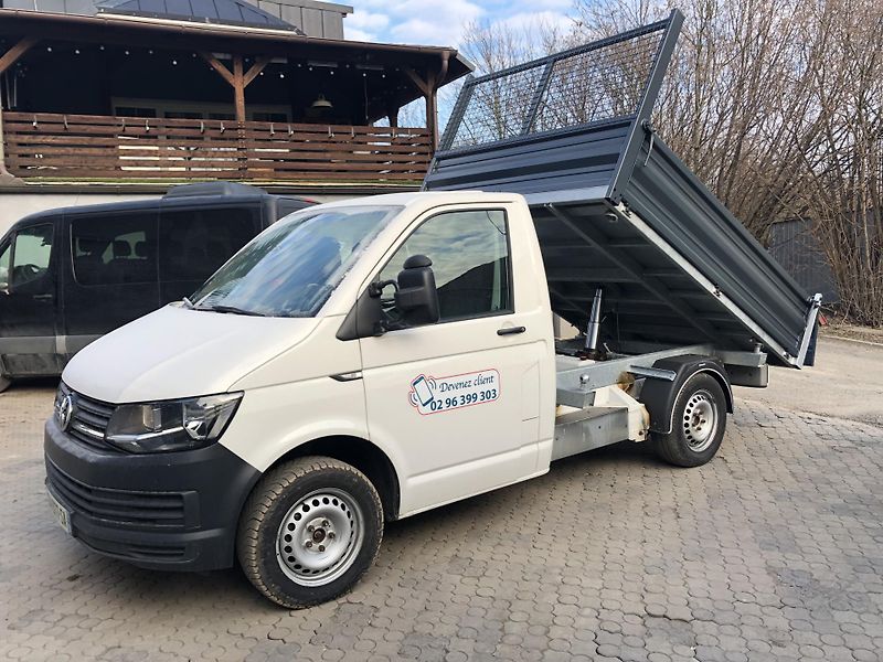 Volkswagen Transporter (2016) T6 2.0TDi novy 3S sklapeč  - fotka 3 z 7