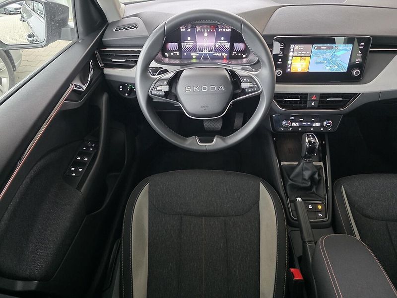 Škoda Kamiq DSG 1,0 TSi 85 kW TopSelection - fotka 7 z 25