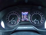Škoda Octavia 2,0 COMBI RS 135kW BLACK EDITI - náhled 12