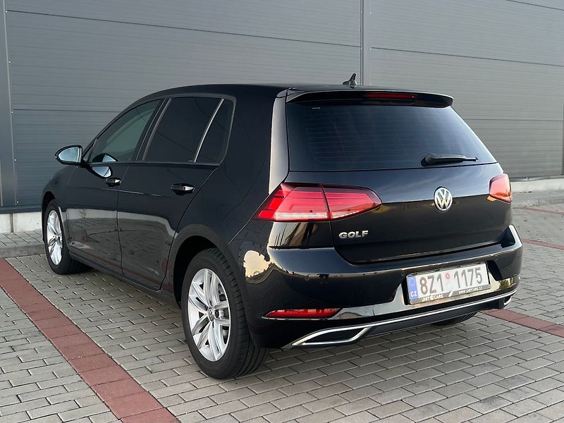 Volkswagen Golf 2.0 TDI-DSG-HIGHLINE - fotka 6 z 45