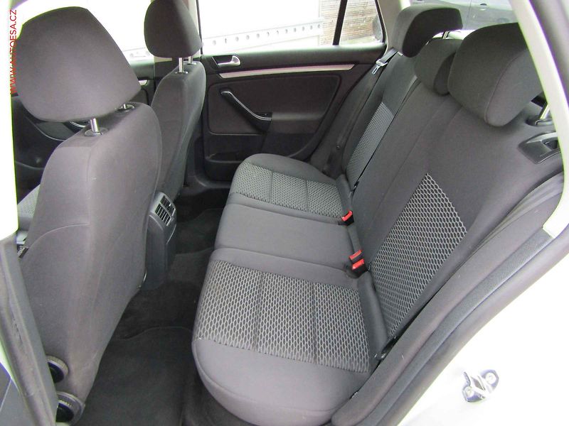 Volkswagen Golf (2010) 1.2 TSi, 2.maj,ČR, Tempo - fotka 10 z 17