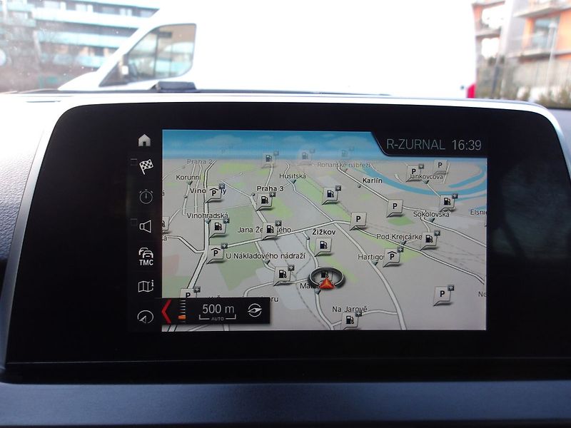 BMW Řada 2 220i AUT.! 7MÍST Gran Tourer - fotka 23 z 32