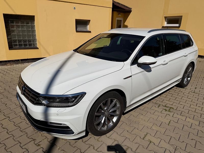 Volkswagen Passat Variant (2016) - fotka 2 z 29
