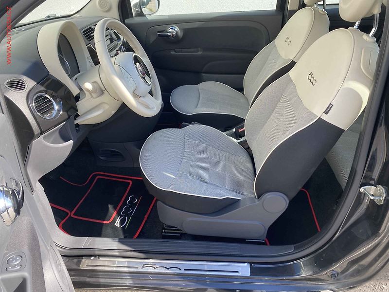 Fiat 500 (2015) 1.2i Cabrio, AT, AC, park - fotka 9 z 15