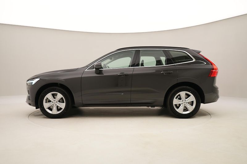 Volvo XC60 B4 CORE AUT CZ - fotka 9 z 45