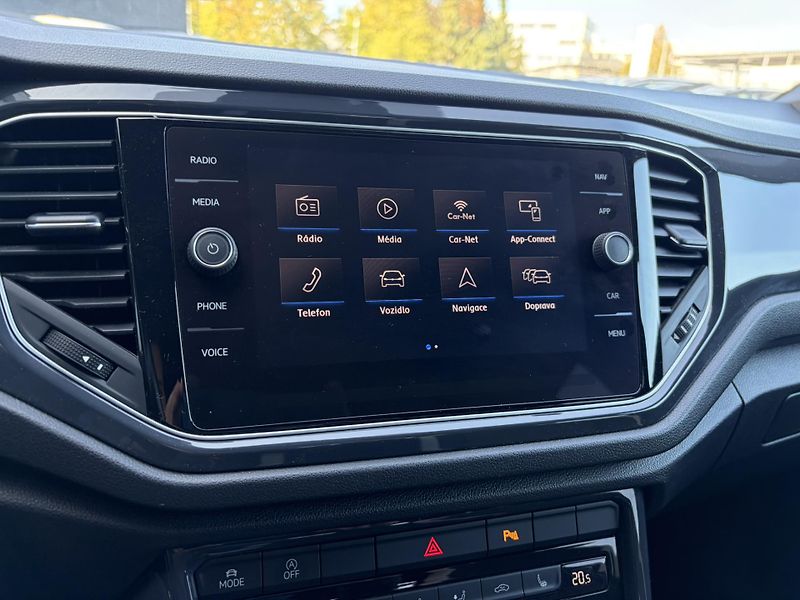Volkswagen T-Roc 1.5TSi Style 110kW - fotka 21 z 22