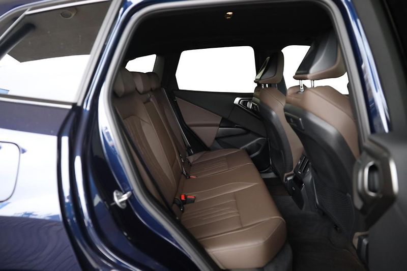 BMW X3 xDrive20d - fotka 6 z 27