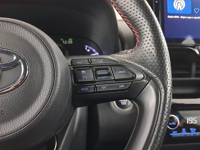 Toyota Yaris Cross (2022) 1.5 VVT-iE - fotka 19 z 21