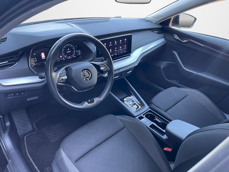 Škoda Octavia (2023) 2.0 TDI 110kW DSG Estate Ambit - fotka 5 z 35