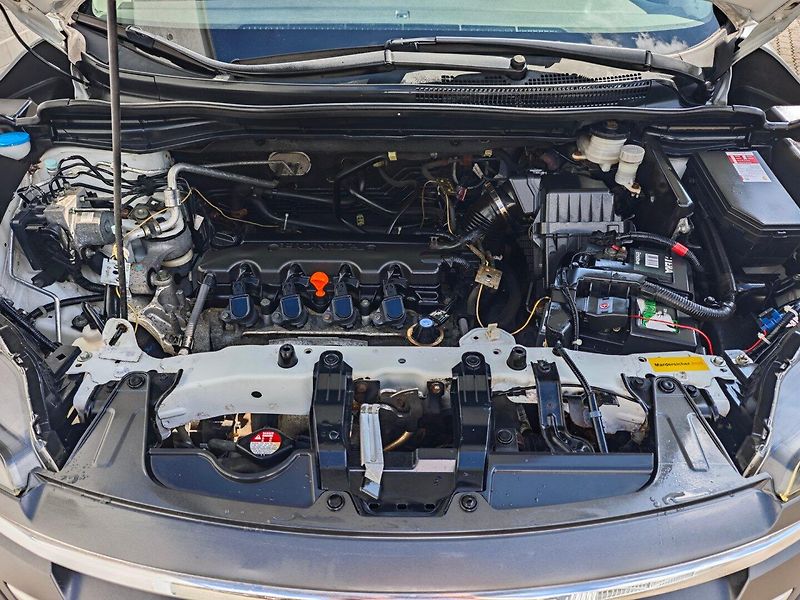 Honda CR-V (2013) 2.0 i-VTEC Comfort 2WD - fotka 28 z 38