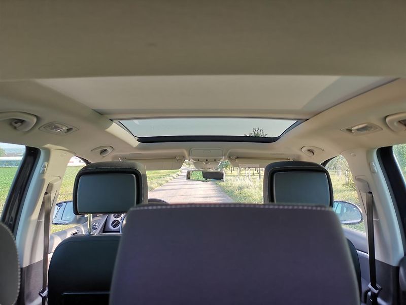 Volkswagen Tiguan (2015) 2,0TDI 130kW DSG ICUP 4x4 1MAJ - fotka 78 z 91