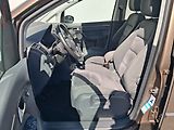 Volkswagen Touran (2012) 1.4 TSi, Highline, DSG - náhled 9