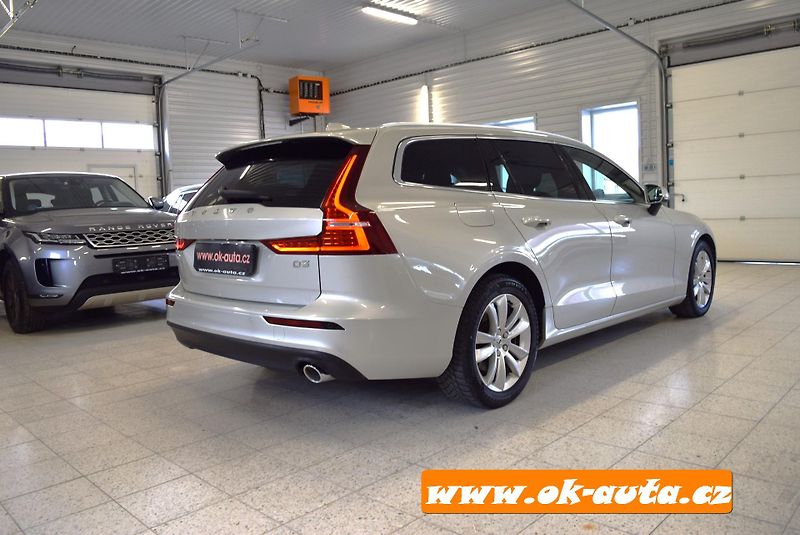 Volvo V60 2.0 D PRAV.SERVIS AUTOMAT 2020 - fotka 7 z 61