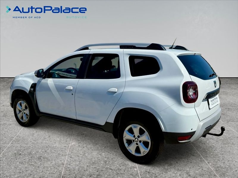 Dacia Duster 1,5 BdCi 4x4 COMFORT - fotka 4 z 8