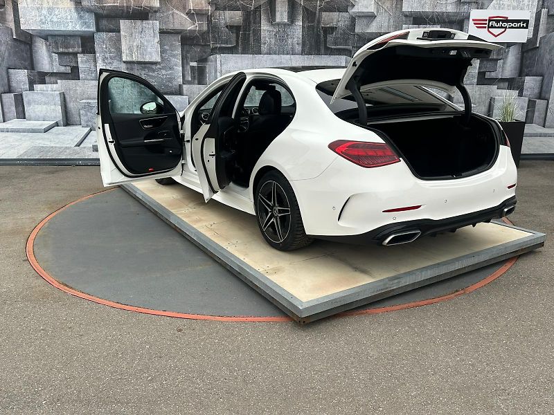 Mercedes-Benz Třídy C (2021) C200, 4MATIC, AMG, DPH - fotka 9 z 47