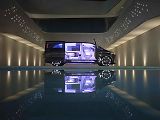 Nový Mercedes-Benz VLS bude luxusní dodávka. Zadní část připomíná obývací pokoj.