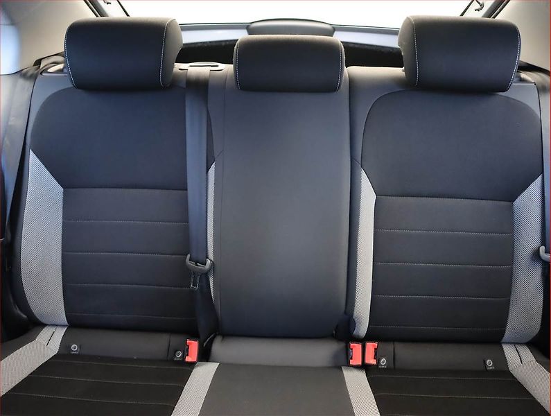 Škoda Rapid (2018) 1.0 TSI, Automat, Serv.kniha - fotka 10 z 20
