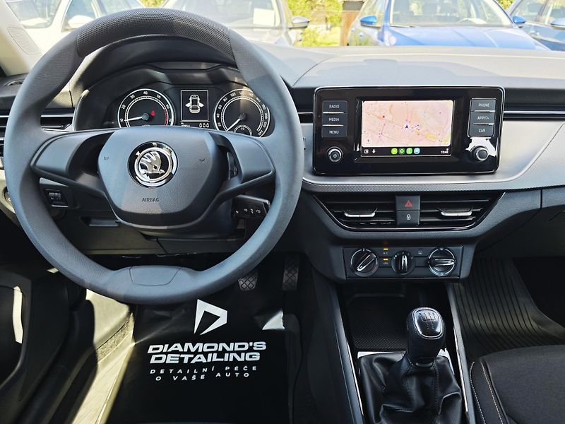 Škoda Scala 1.0TSI AMBITION NEHAVAR TOP ČR - fotka 24 z 36