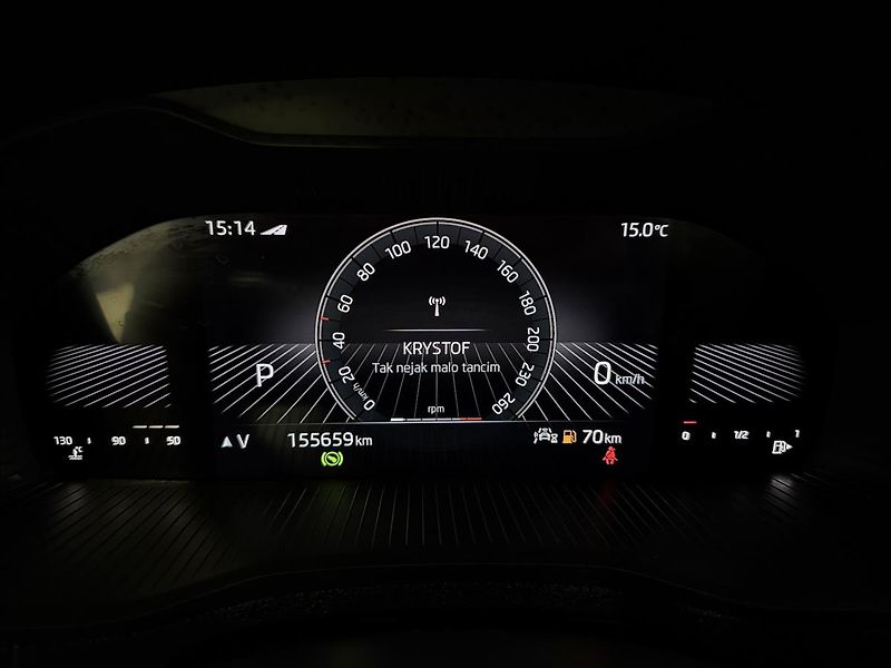 Škoda Karoq 2.0TDI DSG ACC SPORTLINE - fotka 17 z 37