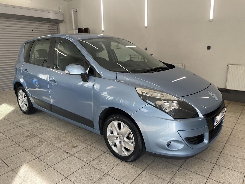 Renault Scénic (2012) Megane Scénic - fotka 4 z 12