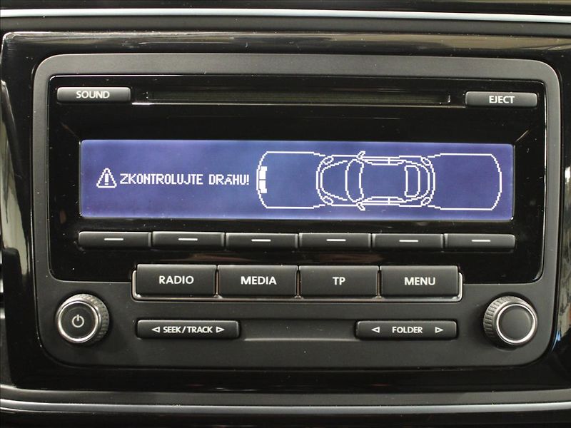 Volkswagen Beetle 1,2 TSI Cup TOP STAV - fotka 23 z 35