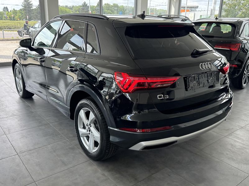 Audi Q3 (2025) 40TDi AUT QUATTRO LED NAVI ACC - fotka 5 z 34