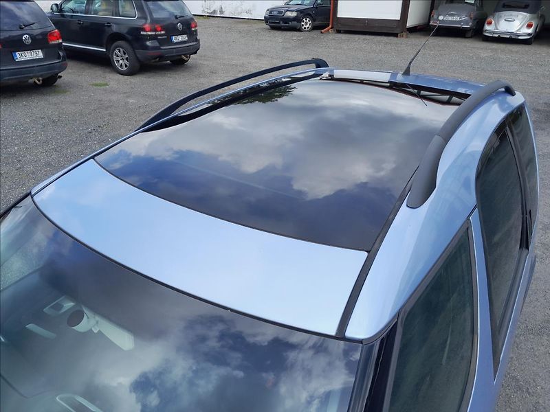 Škoda Roomster 1,6 i 77kW SCOUT MOTOR K.O. - fotka 39 z 43
