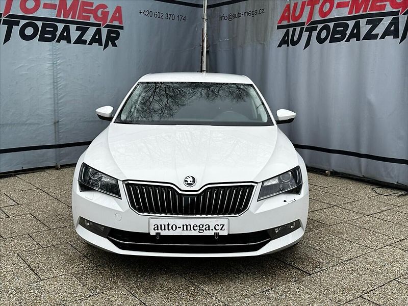 Škoda Superb 2,0 110kW DSG, CZ - fotka 2 z 41